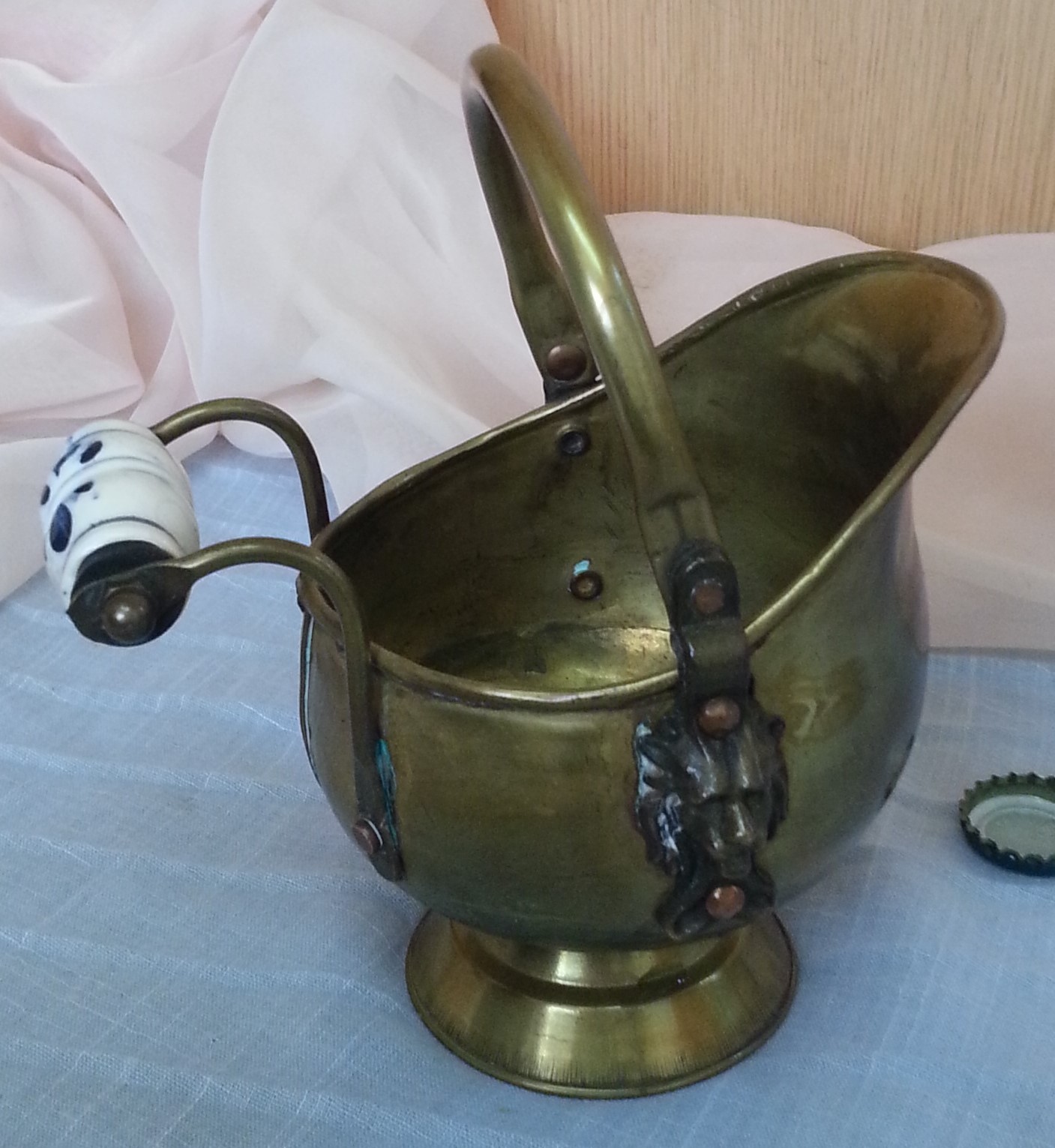 carbonera-en-cobre-pequeno-tamano.jpg