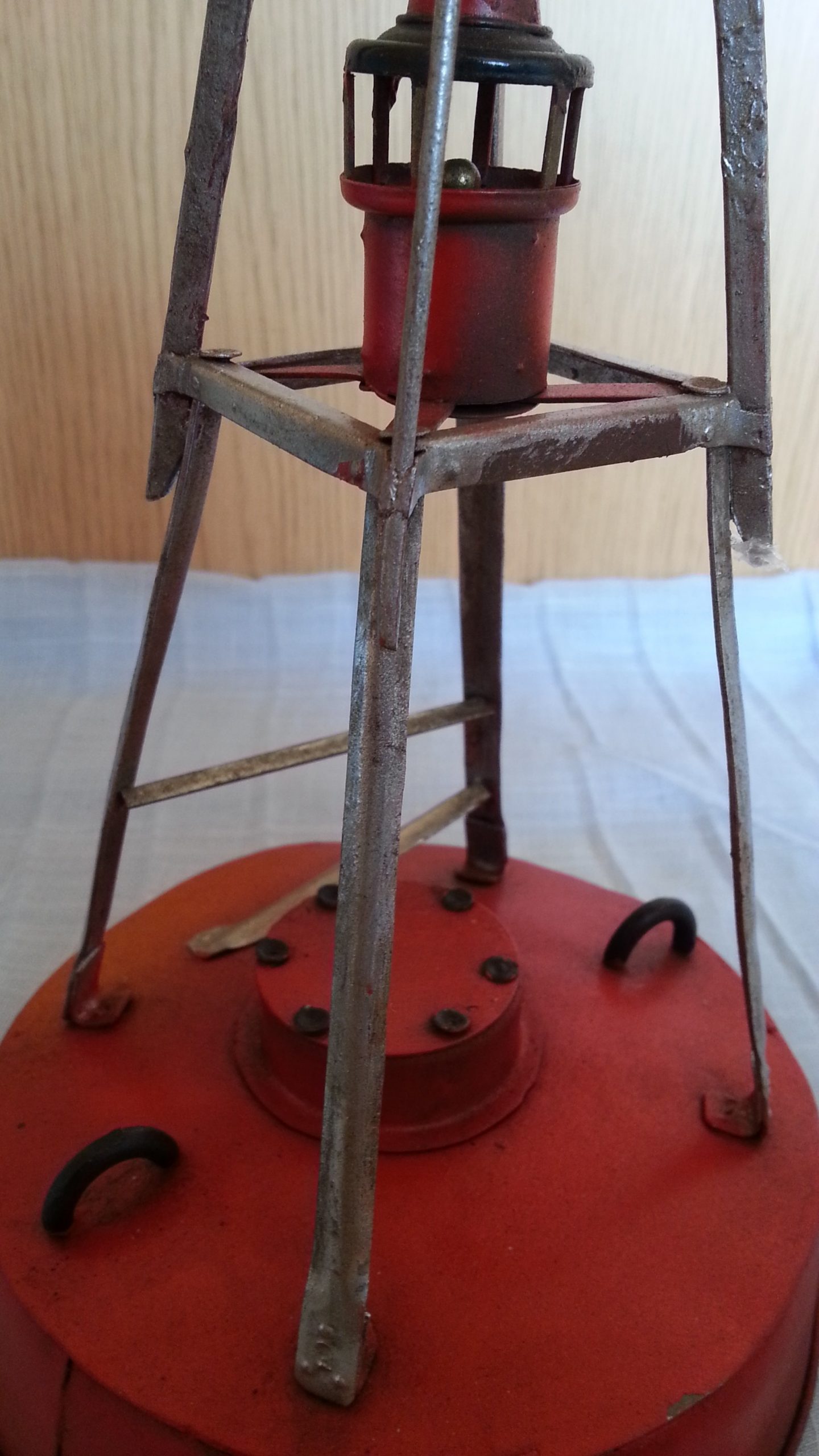 faro-de-decoracion-metalico-estilo-vintage-2.jpg