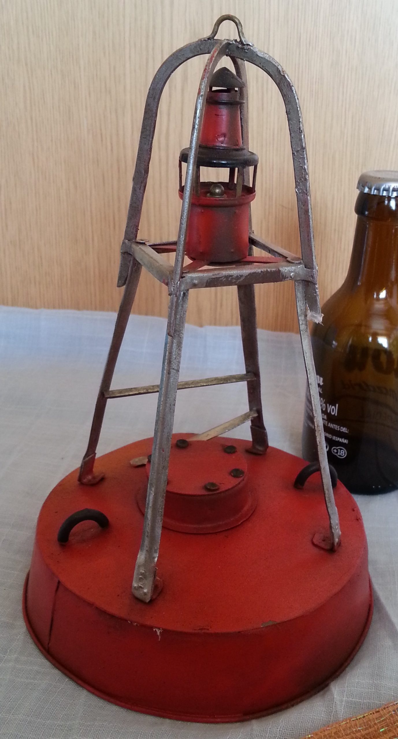 faro-de-decoracion-metalico-estilo-vintage.jpg