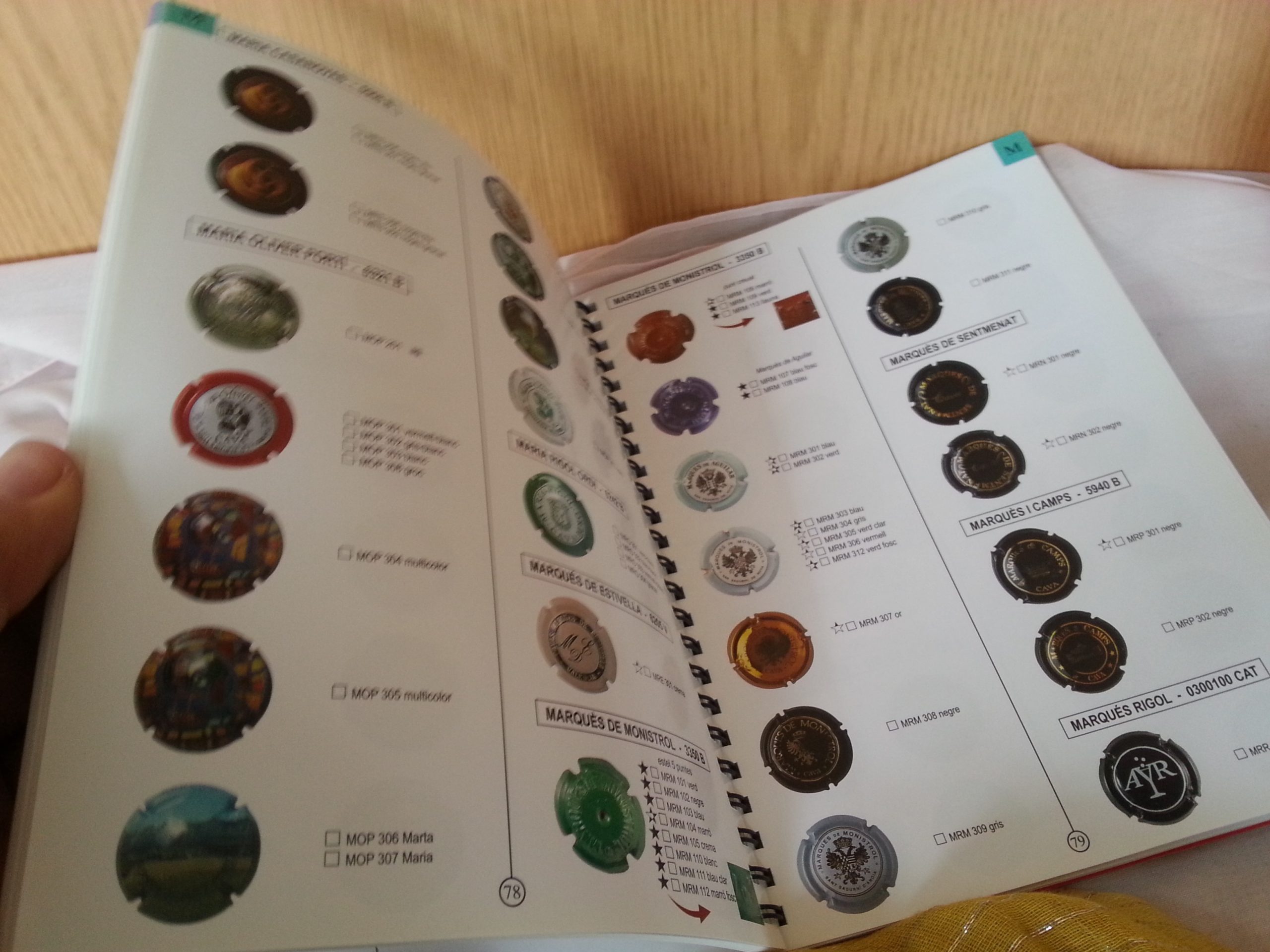 libro-catalogo-de-placas-de-cava-champan-ano-2007-8.jpg