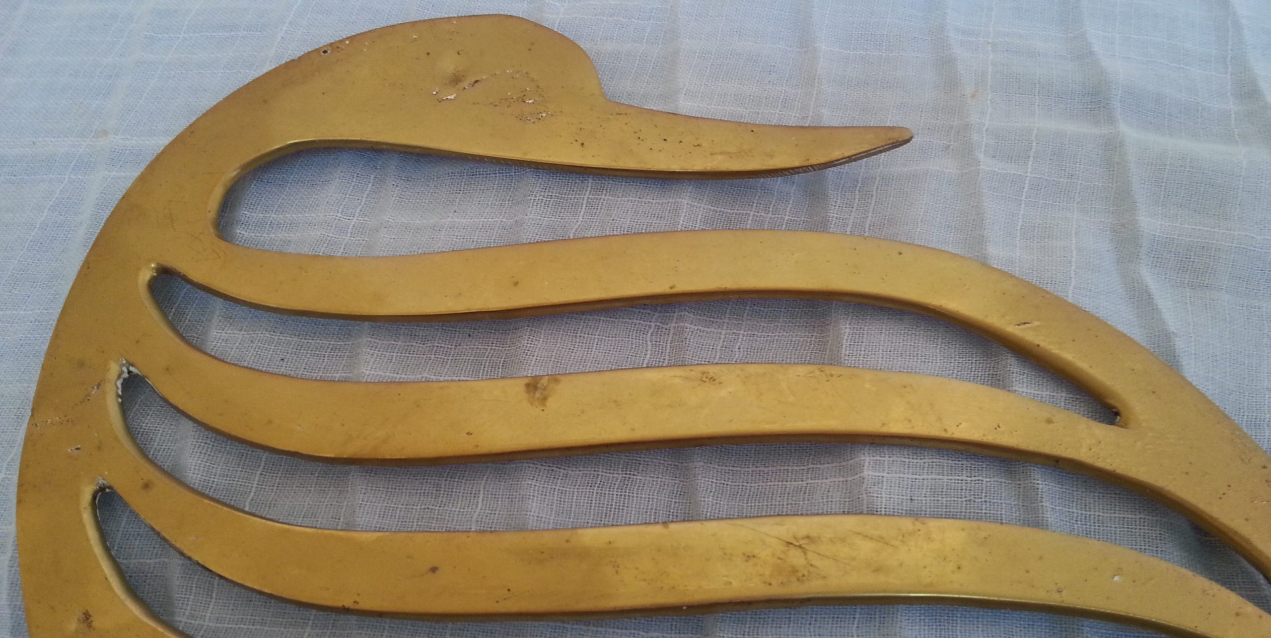 salva-manteles-en-bronce-anos-70-buena-calidad-1.jpg