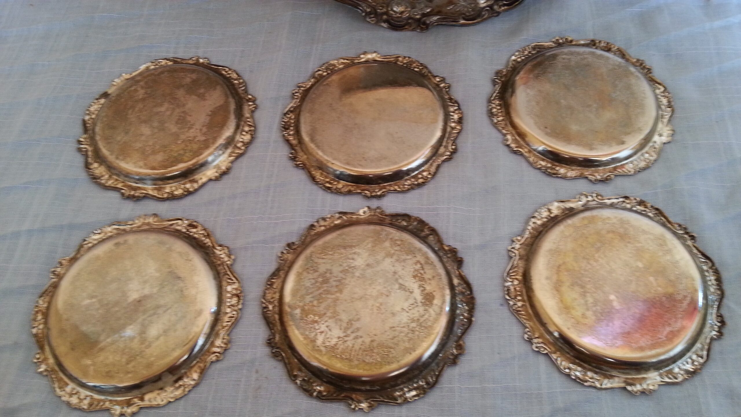 bandejas-en-metal-conjunto-de-7-piezas-6.jpg