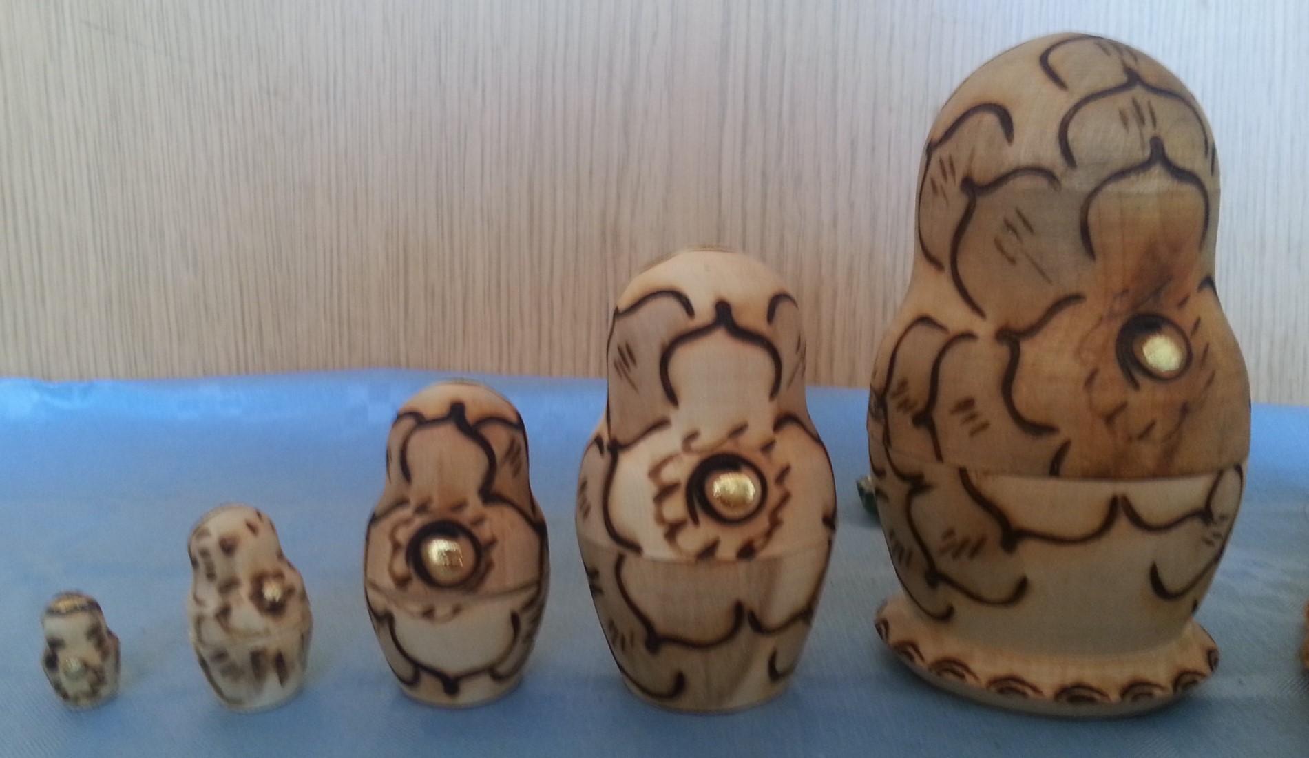 matrioska-munecas-rusas-artesania-en-madera-y-pintada-a-mano-4.jpg
