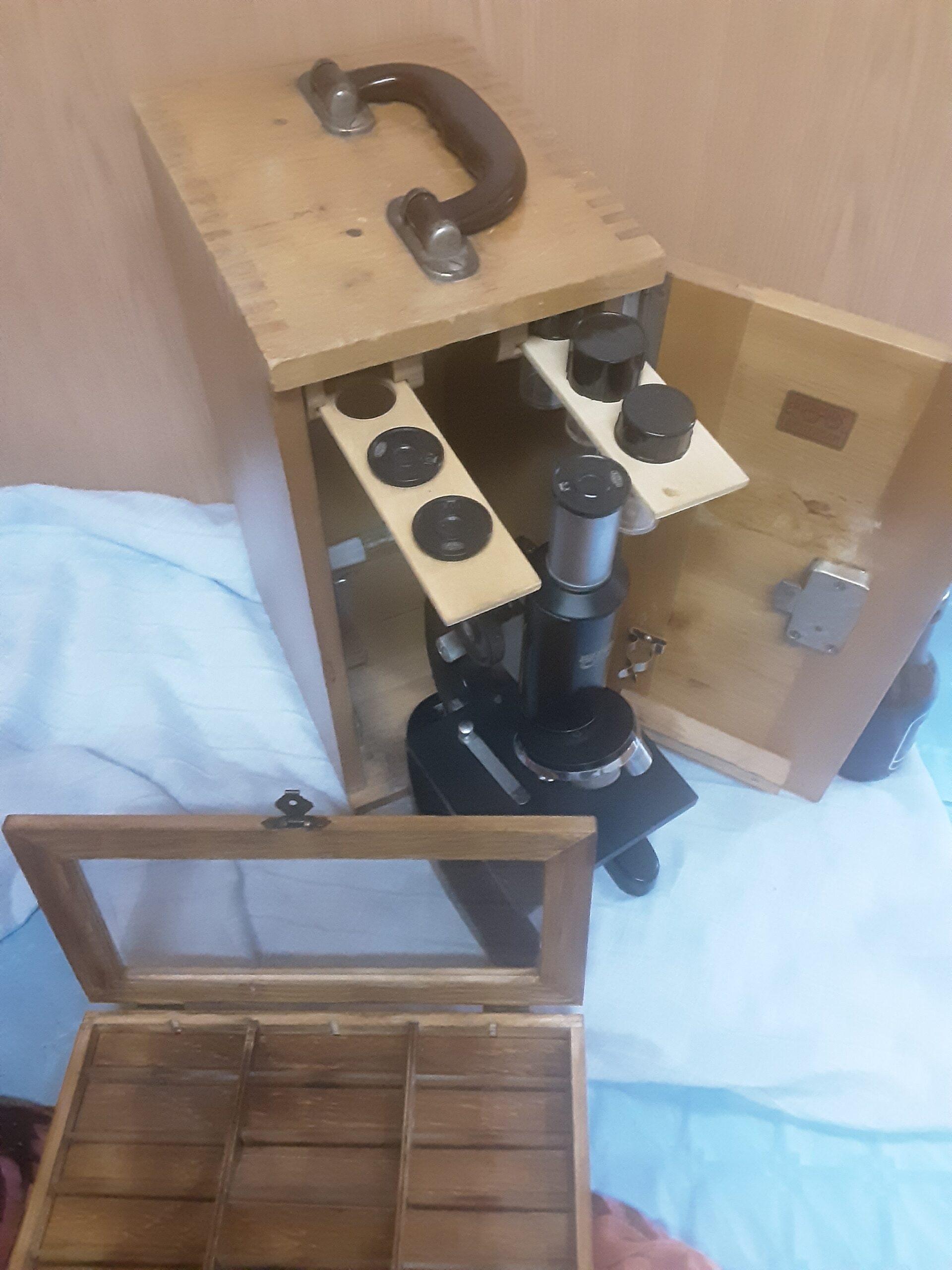 microscopio-anos-60-caja-original-origen-holandes-incluye-accesorios-10.jpg