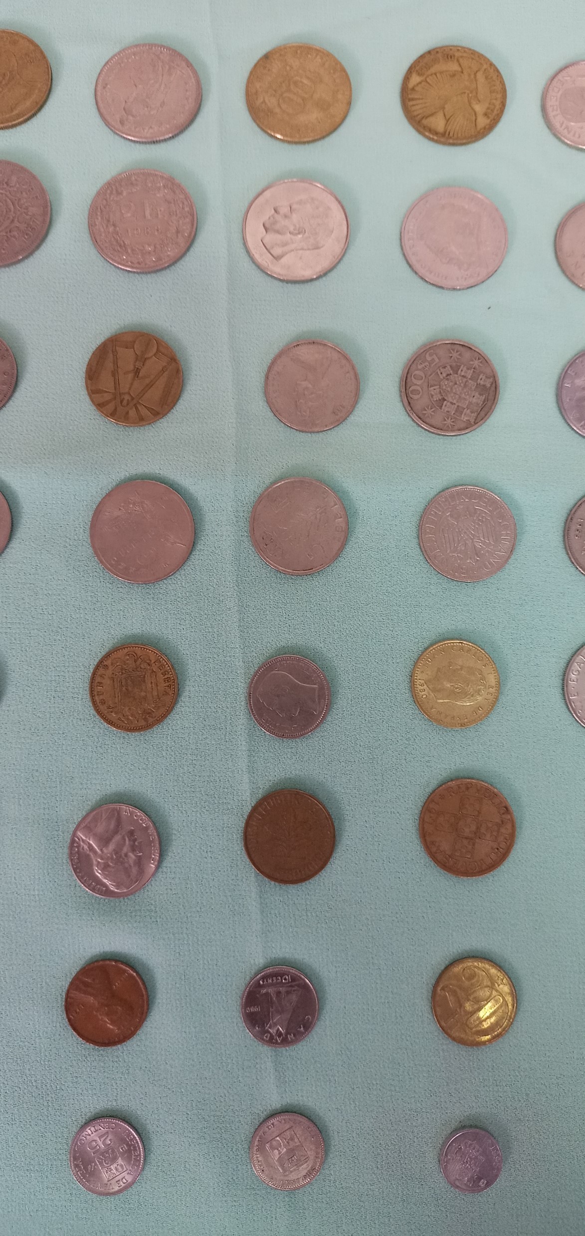 monedas-conjunto-de-viejas-monedas-de-diferentes-paises-78-piezas-2.jpg