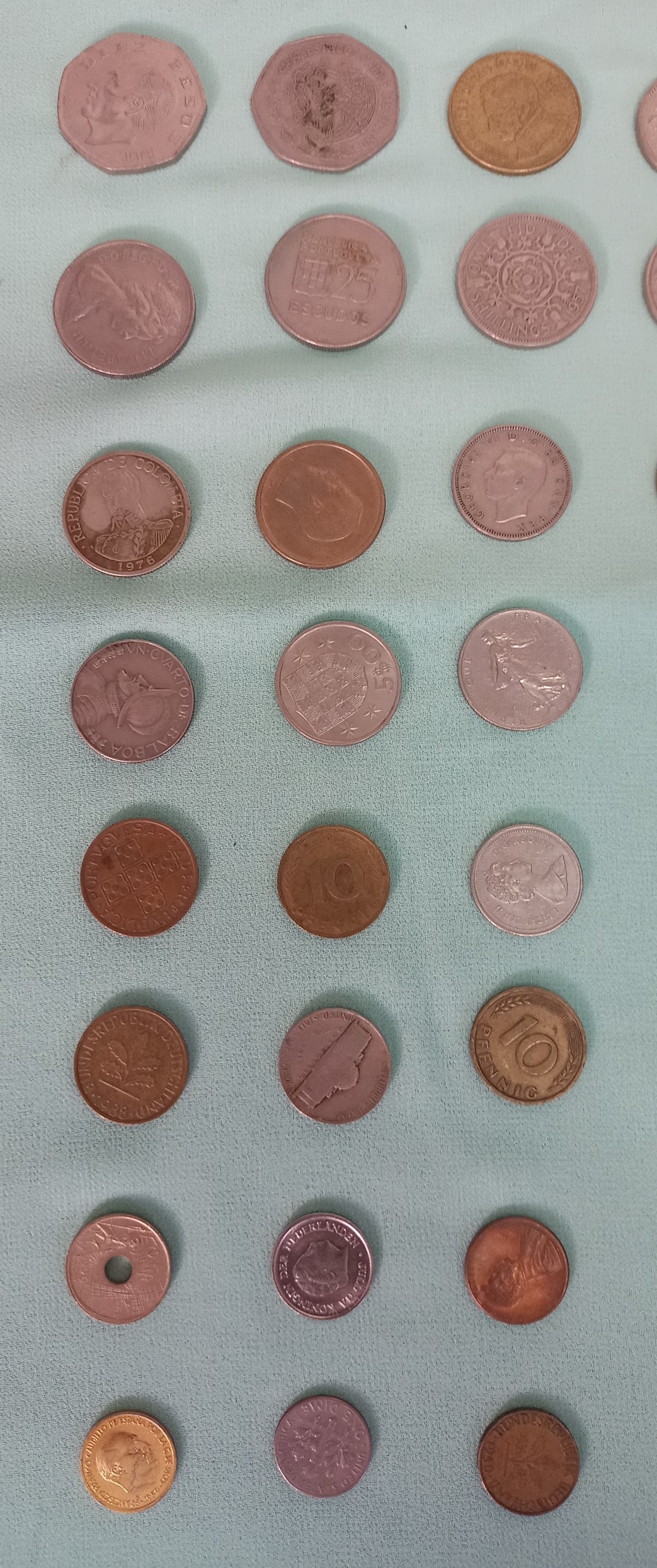 monedas-conjunto-de-viejas-monedas-de-diferentes-paises-78-piezas-3.jpg