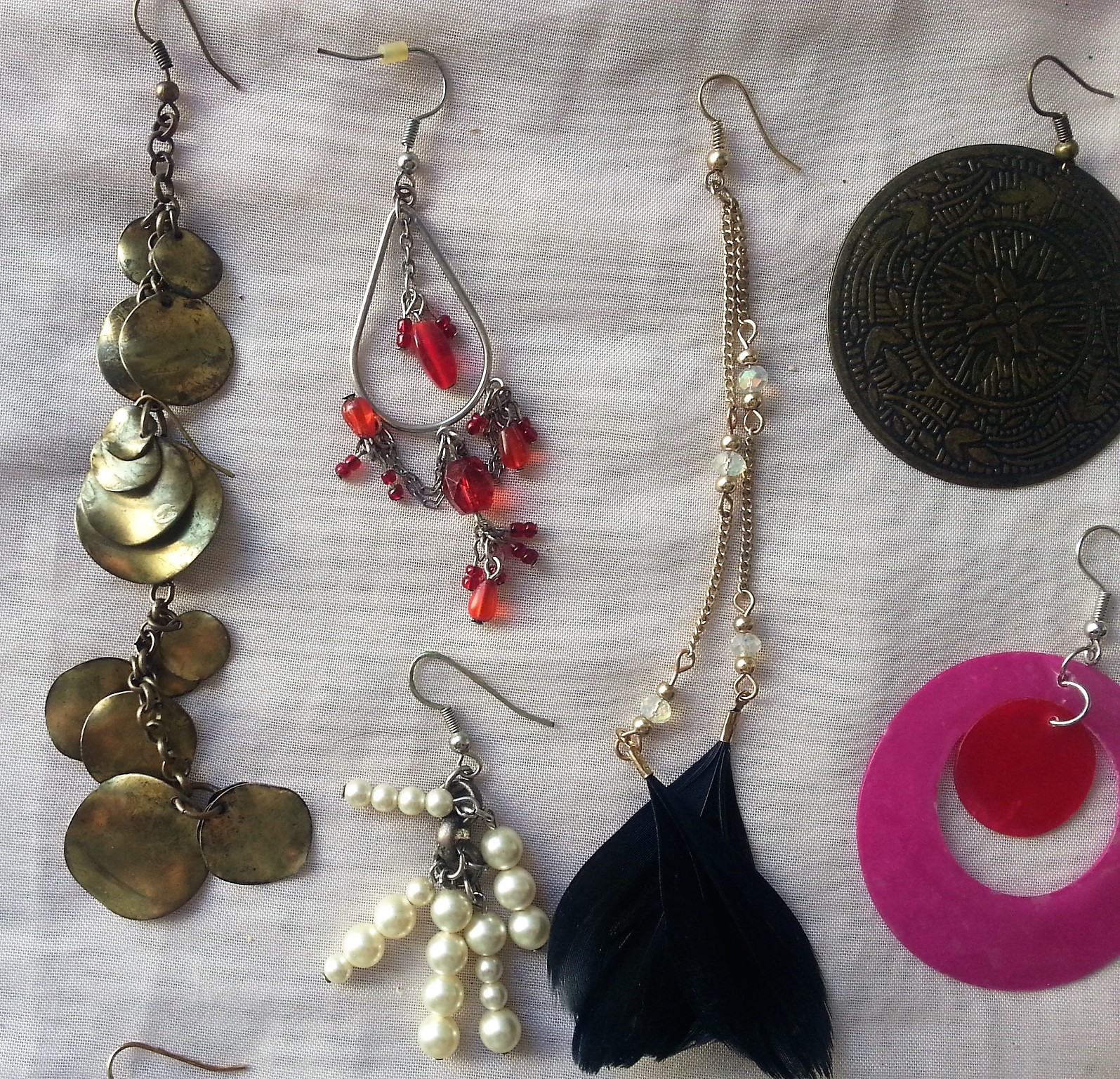 pendientes-sin-pareja-lote-de-12-pendientes-desparejado-2.jpg