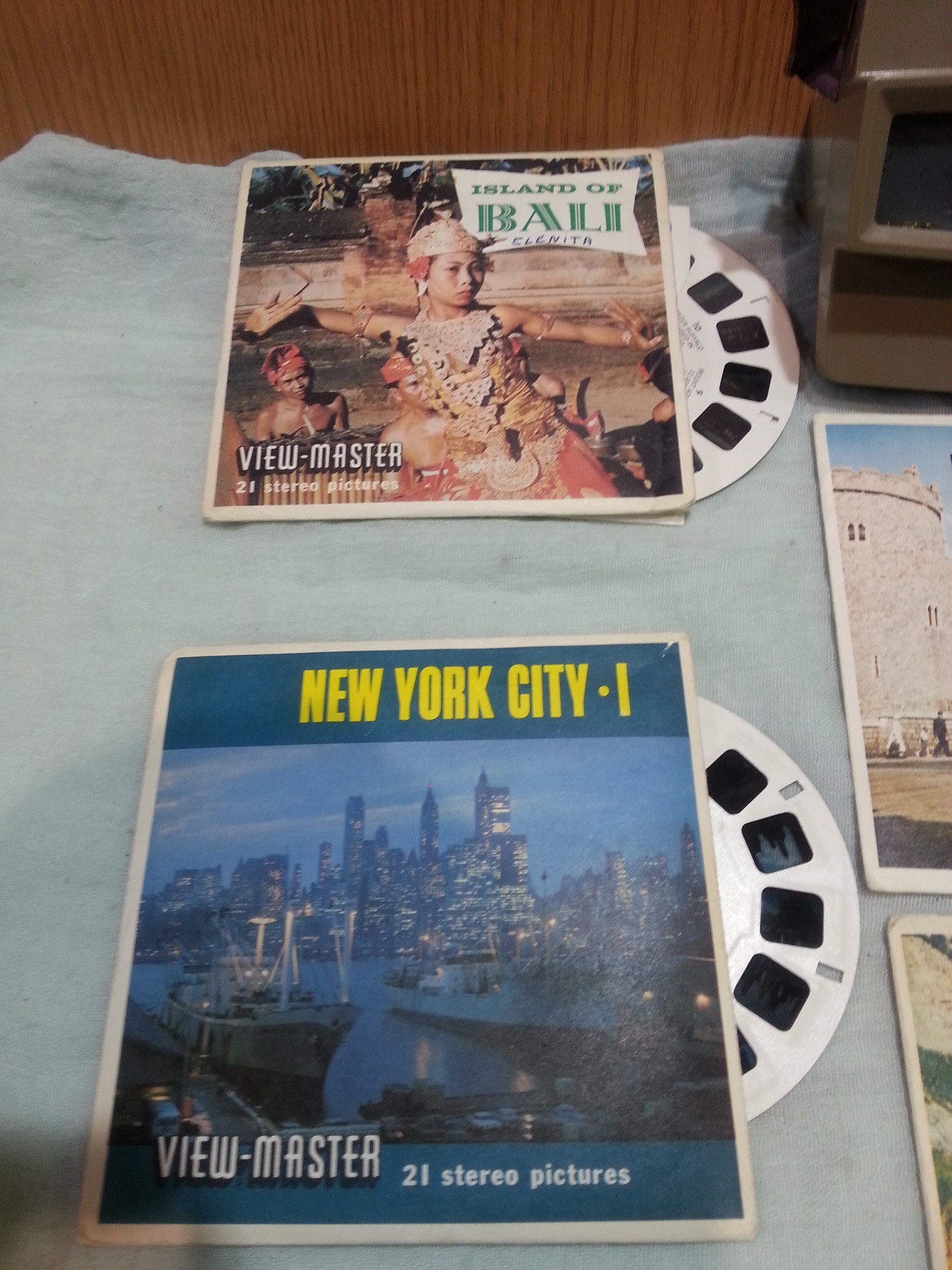 visor-diapositivas-view-master-6-juegos-diapositivas-anos-70-1.jpg